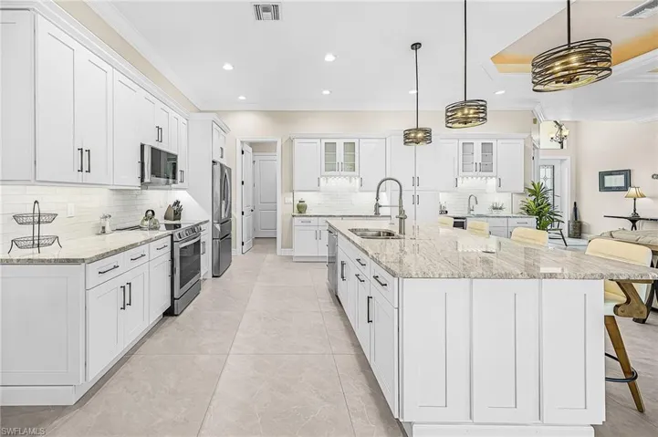 1723 Sw 43rd Ter, Cape Coral, Florida 33914