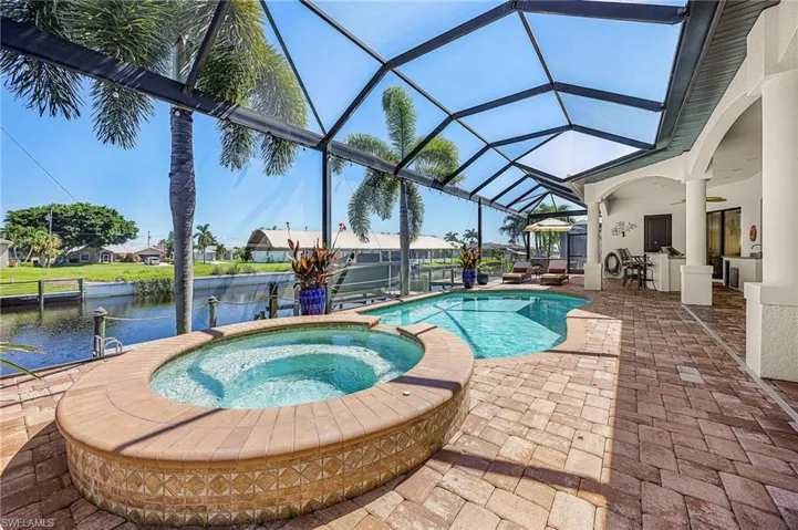 1723 Sw 43rd Ter, Cape Coral, Florida 33914