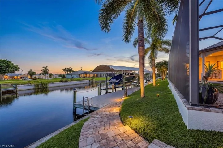 1723 Sw 43rd Ter, Cape Coral, Florida 33914