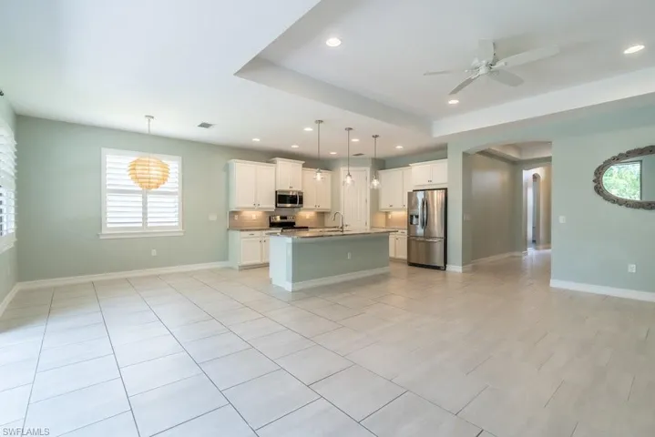 16374  Barclay  CT, Naples, FL 34110
