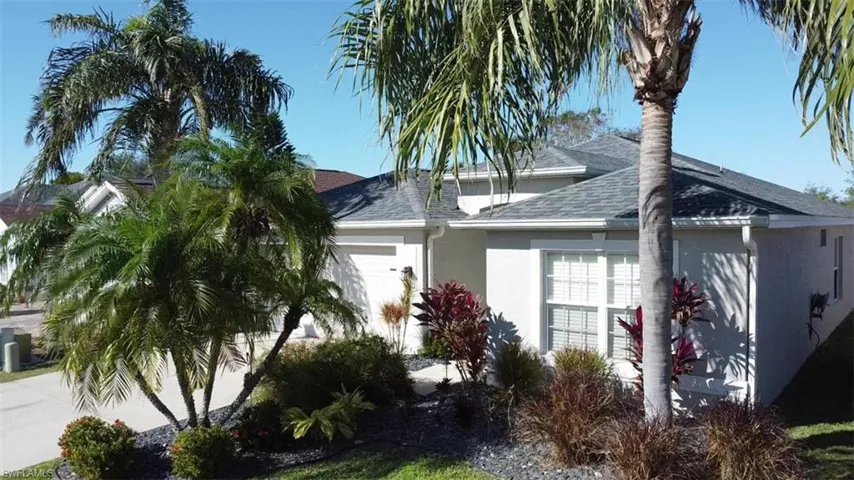 8884 Cedar Hollow Dr, Fort Myers, Florida 33912
