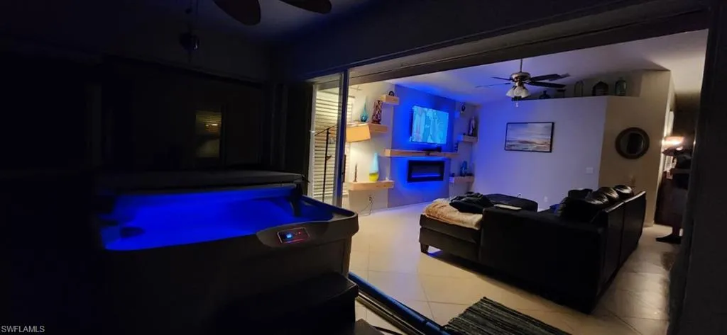 8884 Cedar Hollow Dr, Fort Myers, Florida 33912