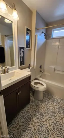 8884 Cedar Hollow Dr, Fort Myers, Florida 33912