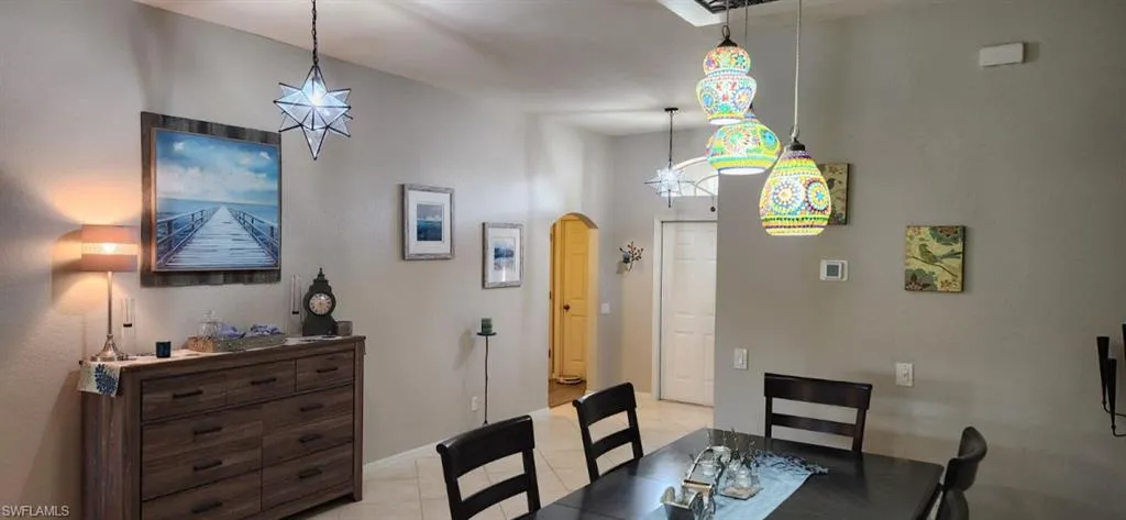 8884 Cedar Hollow Dr, Fort Myers, Florida 33912