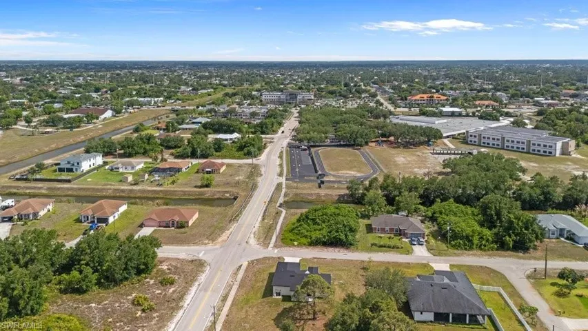 901 Sara Ave N, Lehigh Acres, Florida 33971