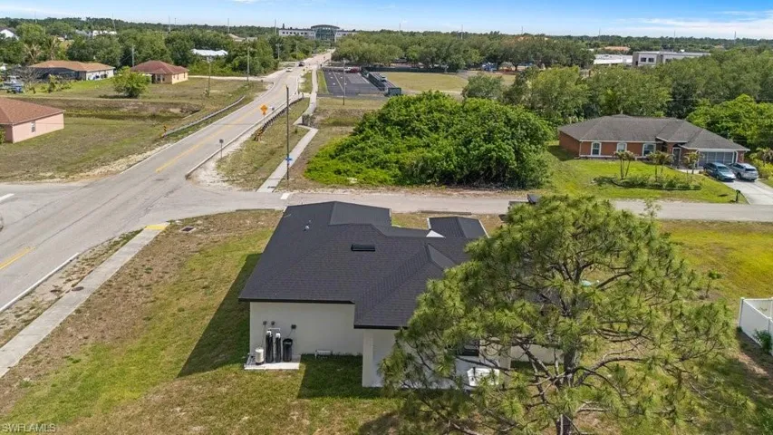 901 Sara Ave N, Lehigh Acres, Florida 33971