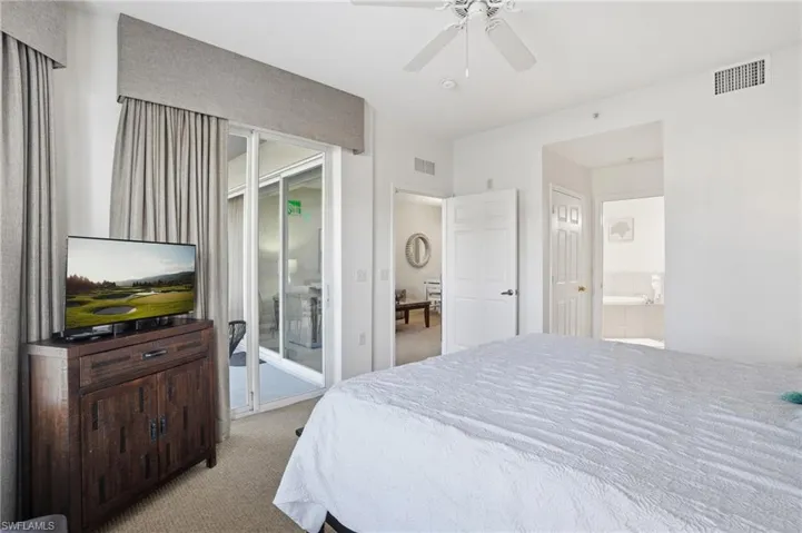 7920 Mahogany Run Ln 1015, Naples, Florida 34113