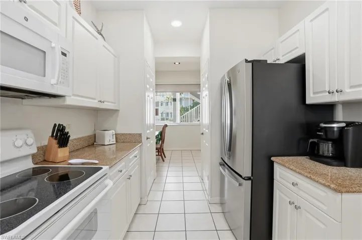 7920 Mahogany Run Ln 1015, Naples, Florida 34113