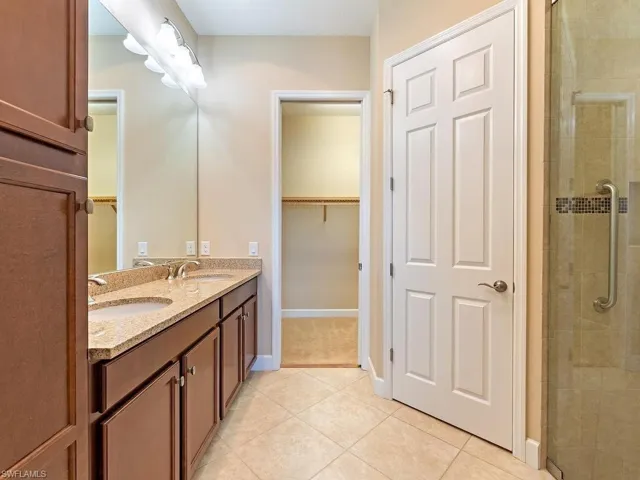 9442 Isla Bella Cir, Bonita Springs, Florida 34135