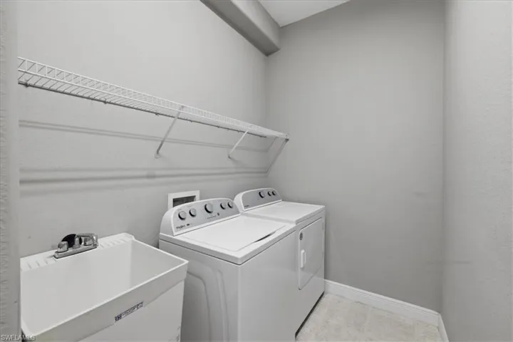 12492 Green Stone Ct, Fort Myers, Florida 33913