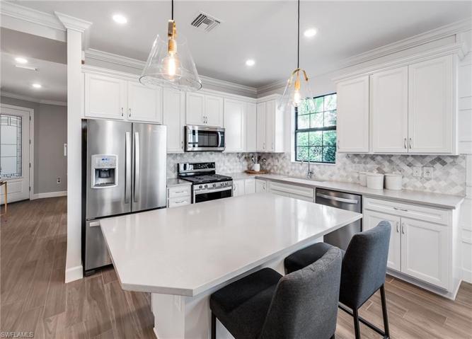 Photo is from the furnished model. Options for this home may vary.