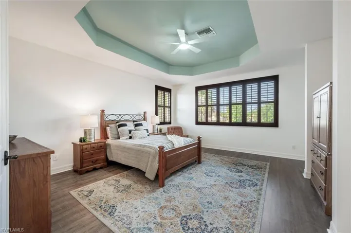 1905  Isla De Palma  CIR, Naples, FL 34119