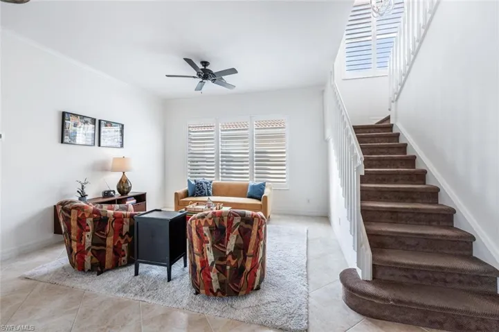 1905  Isla De Palma  CIR, Naples, FL 34119