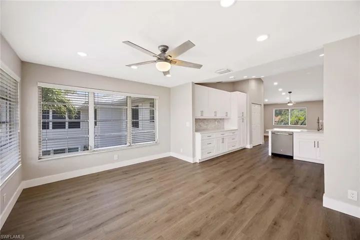 707 Neapolitan Way # 707, Naples, Florida 34103