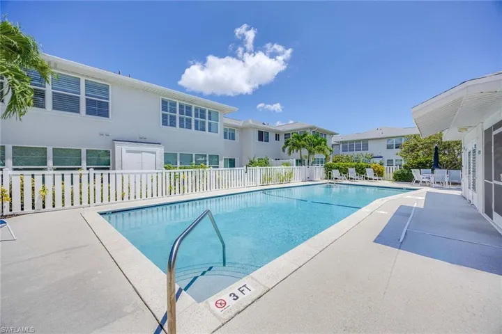 707 Neapolitan Way # 707, Naples, Florida 34103