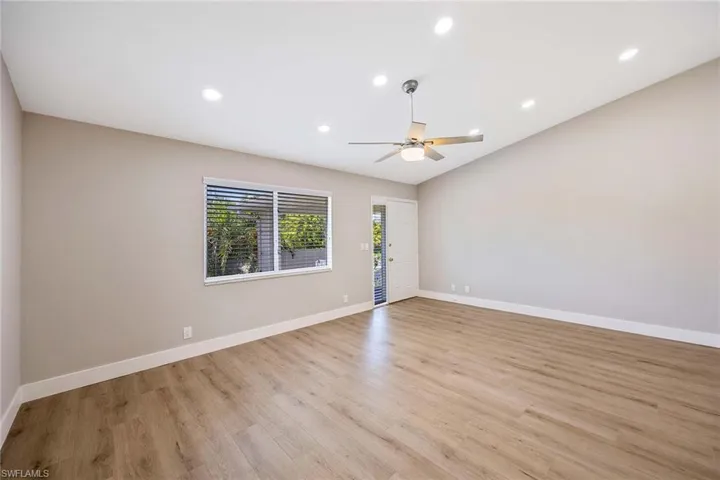 707 Neapolitan Way # 707, Naples, Florida 34103