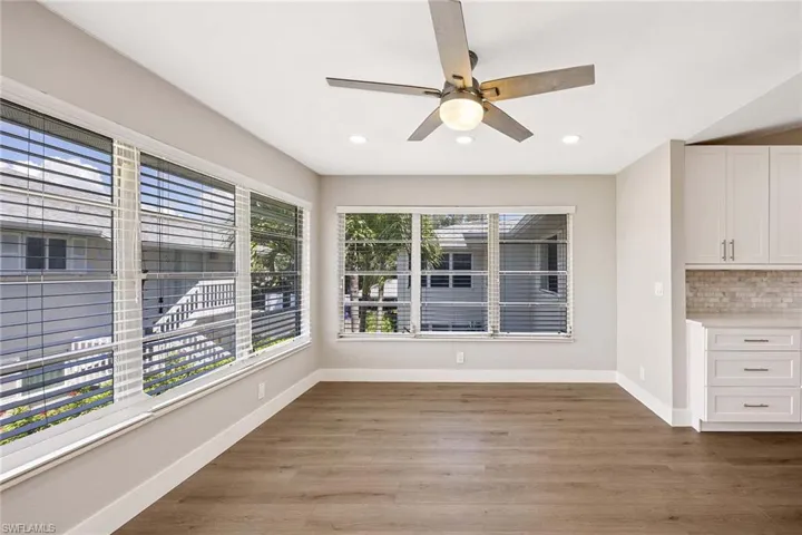 707 Neapolitan Way # 707, Naples, Florida 34103
