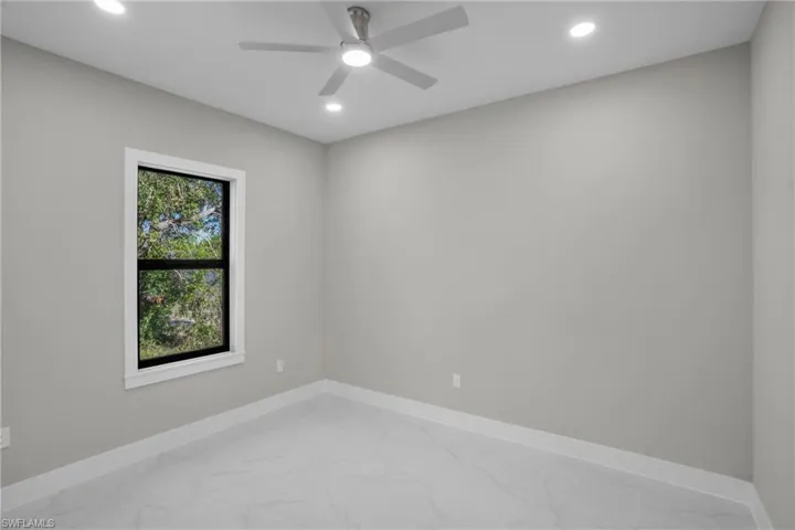 2506  51st SW ST, Lehigh Acres, FL 33976