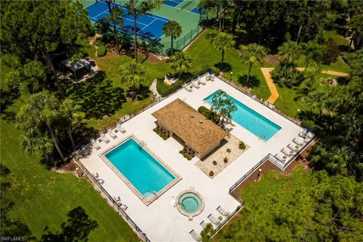 1733 Courtyard Way B103, Naples, Florida 34112