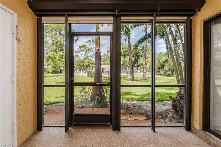 1733 Courtyard Way B103, Naples, Florida 34112