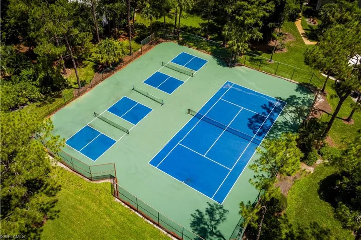 1733 Courtyard Way B103, Naples, Florida 34112