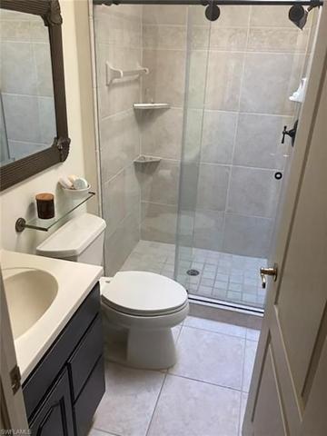 Pre hurricane second bathroom