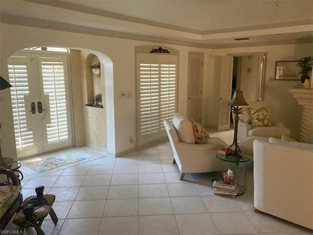 Pre hurricane entry & living area