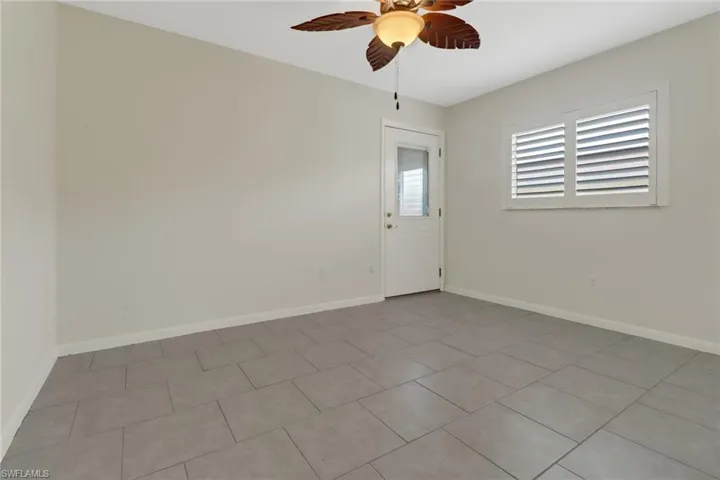 173  Pebble Beach  CIR, Naples, FL 34113