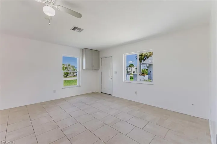16595 Davis Rd, Fort Myers, Florida 33908