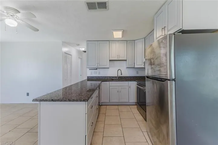 16595 Davis Rd, Fort Myers, Florida 33908