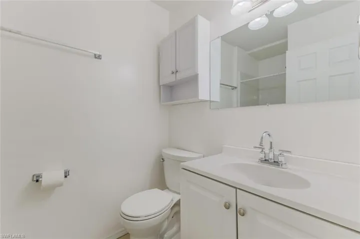 16595 Davis Rd, Fort Myers, Florida 33908