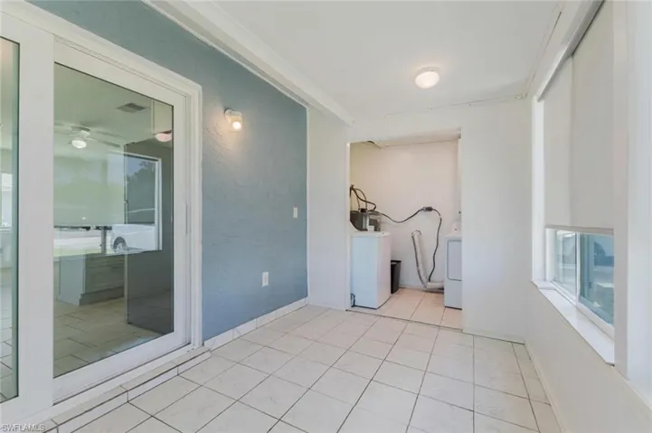 16595 Davis Rd, Fort Myers, Florida 33908