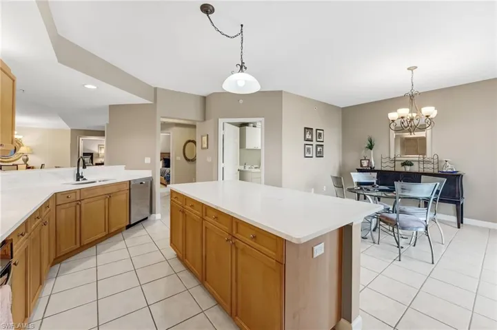 14250 Royal Harbour Ct 318, Fort Myers, Florida 33908
