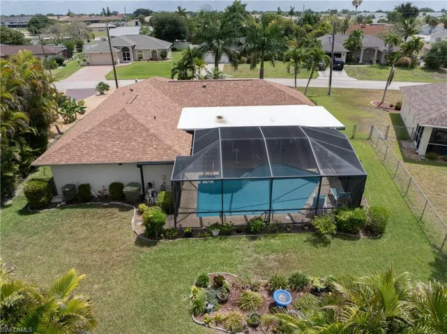 3906 SE 10th  PL, Cape Coral, FL 33904