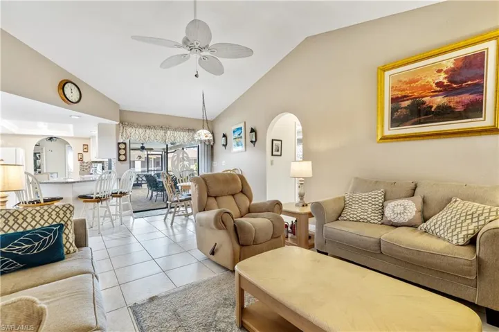 3906 Se 10th Pl, Cape Coral, Florida 33904