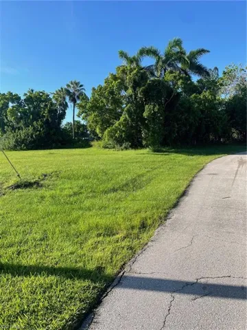 Front of lot