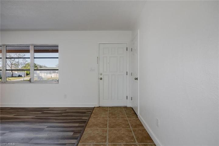 702 Alcala AVE, LEHIGH ACRES FL 33936