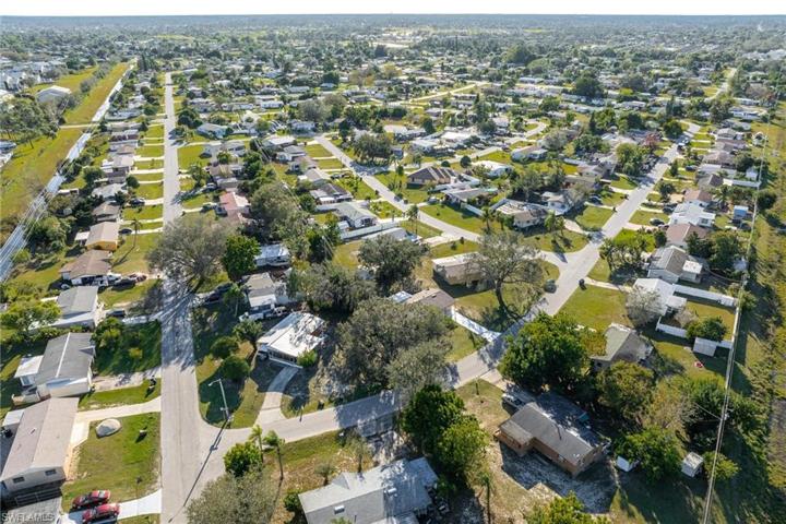702 Alcala AVE, LEHIGH ACRES FL 33936