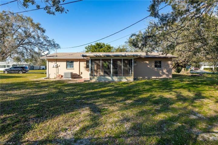 702 Alcala AVE, LEHIGH ACRES FL 33936