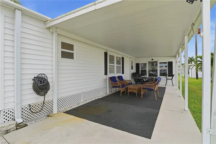 24  Cheyenne  TRL, Naples, FL 34113