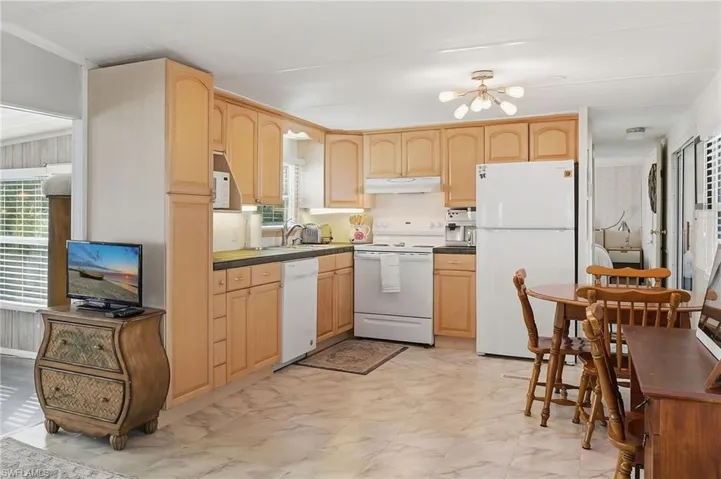 24  Cheyenne  TRL, Naples, FL 34113