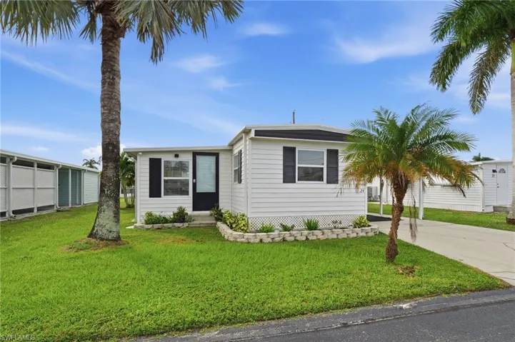24  Cheyenne  TRL, Naples, FL 34113