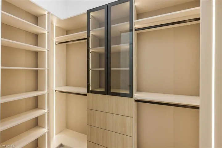 View of walk in closet