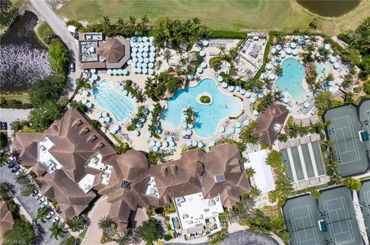 6648 Roma Way, Naples Fl 34113