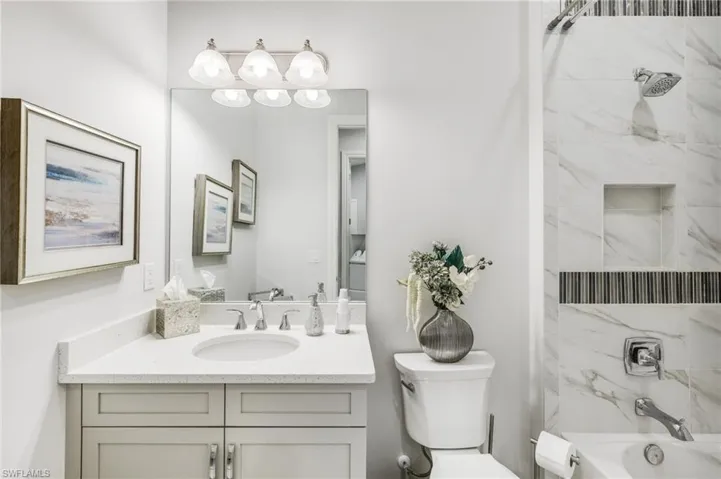 6648 Roma Way, Naples Fl 34113