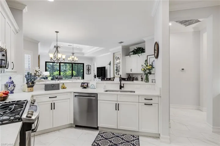 6648 Roma Way, Naples Fl 34113