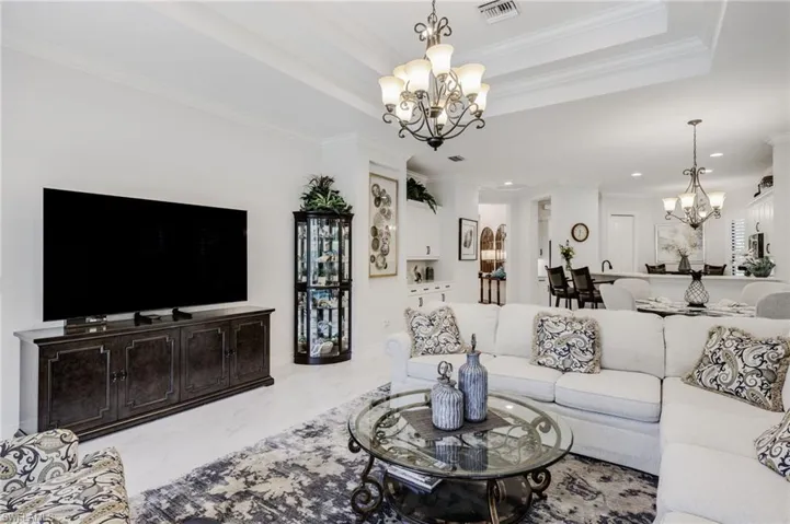 6648 Roma Way, Naples Fl 34113