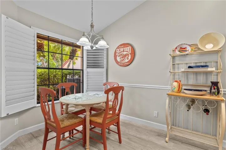 Breakfast nook