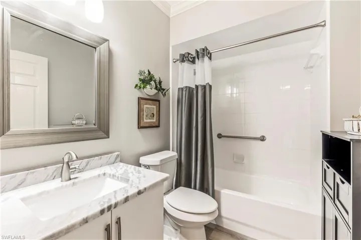 Completely updated guest bath