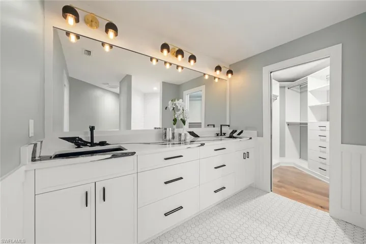 Ensuite Bath